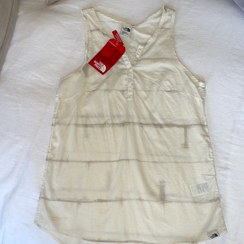 NWT THE NORTH FACE blouse
